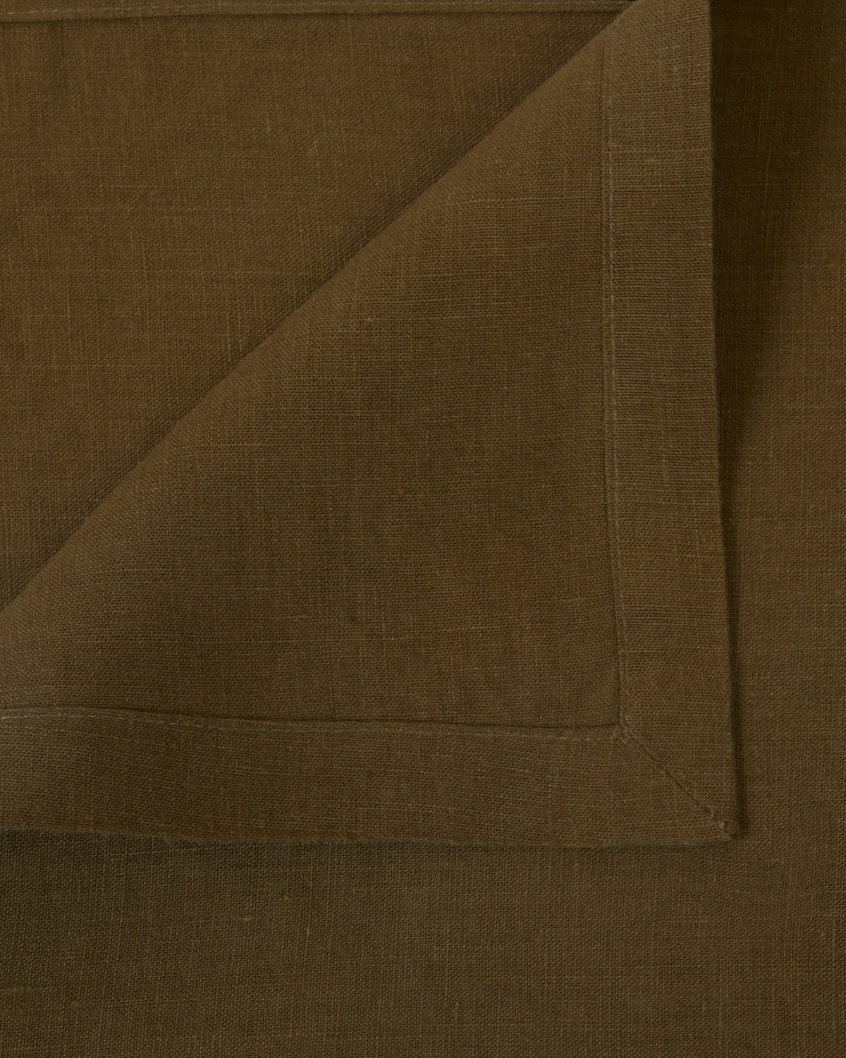 Berkeley Linen Table Napkins  (Set of 4) - Moss close-up