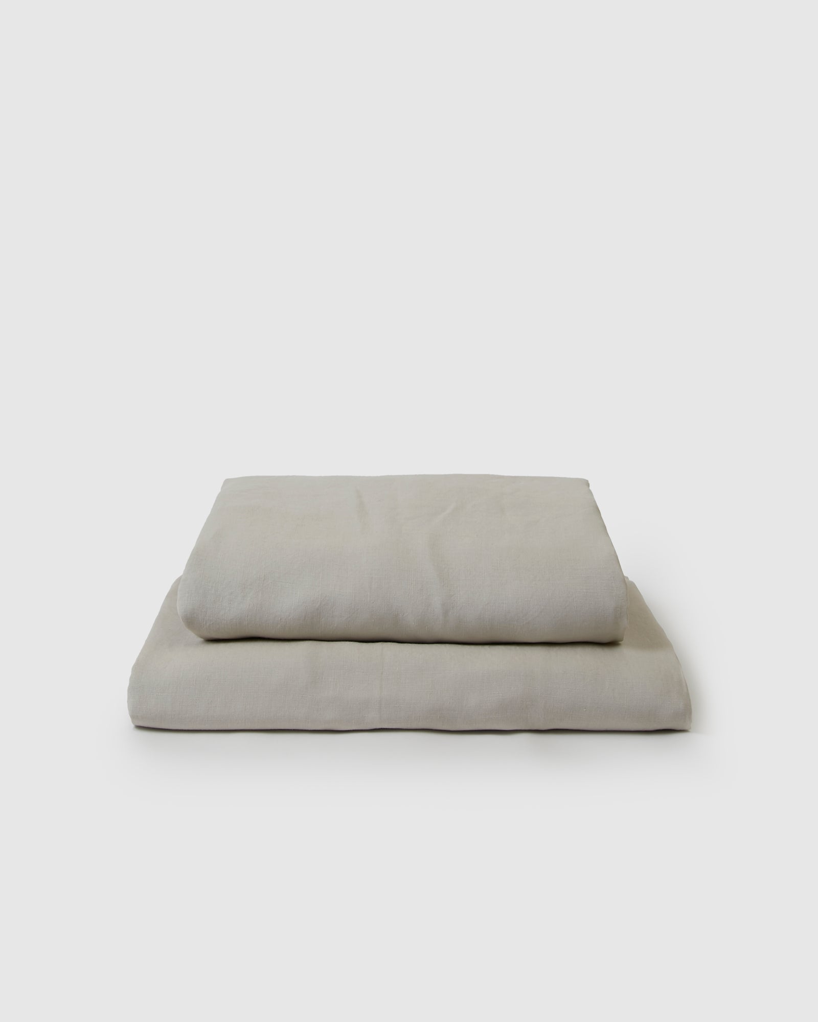 Image of light dove gray flat and fitted sheet set