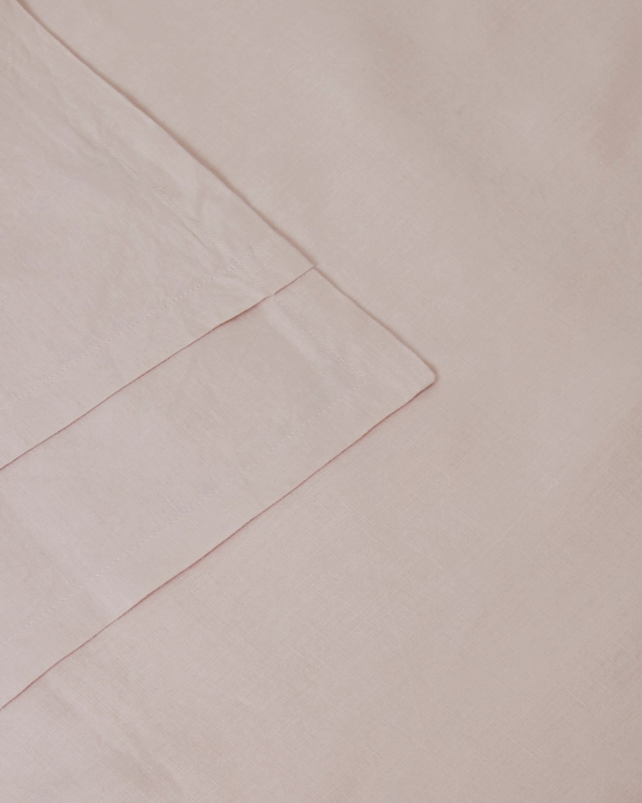 Pair of filled pillowcases in light pink blush