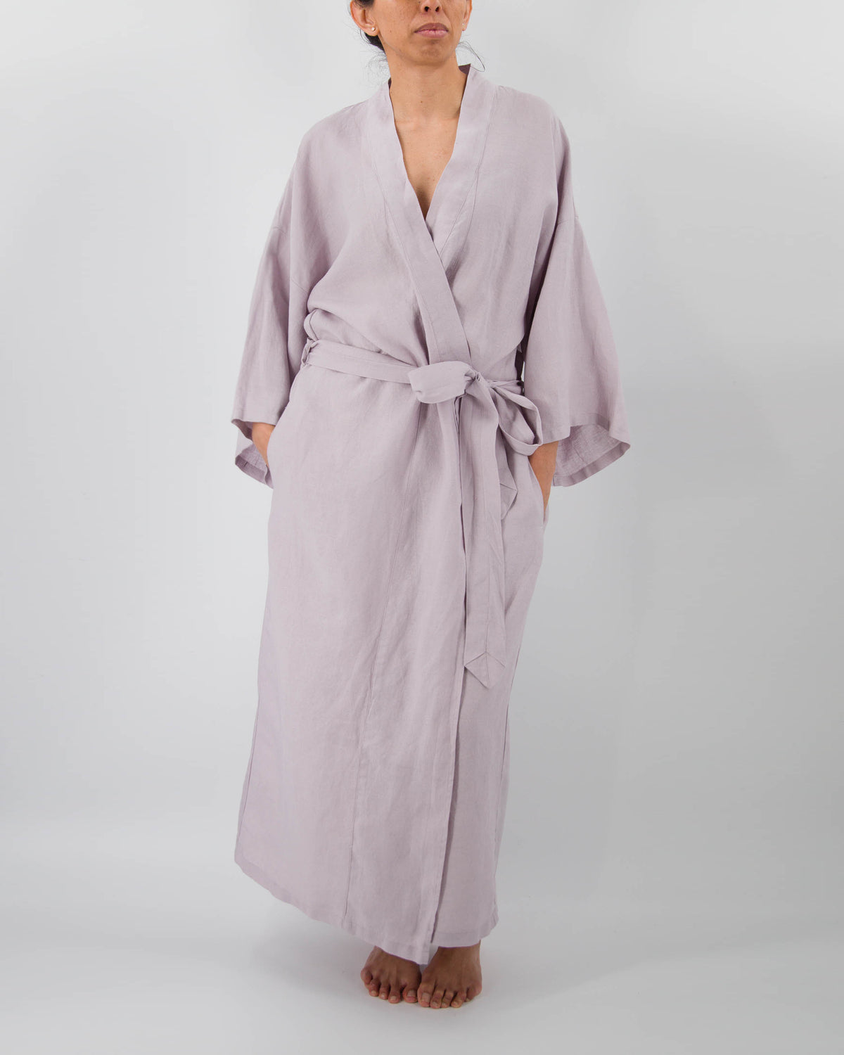 Full-length linen robe in lilac purple on model